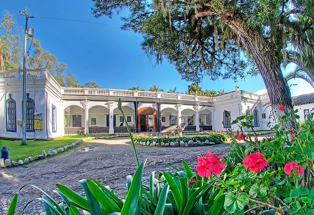 2026 hotel haciendapinsaqui