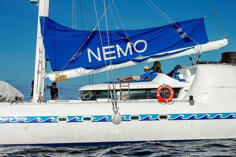 Galapagos-boat-Nemo-1